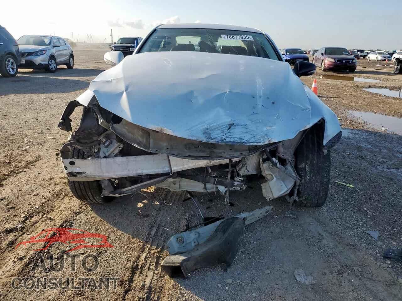 LEXUS IS 2011 - JTHBF5C28B5151903
