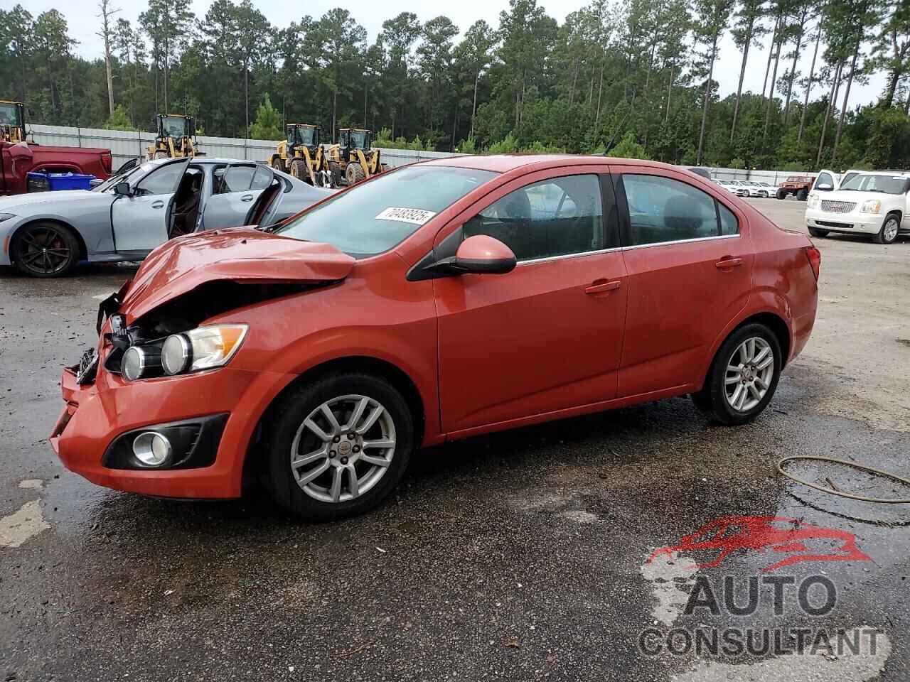 CHEVROLET SONIC 2012 - 1G1JC5SH9C4140825