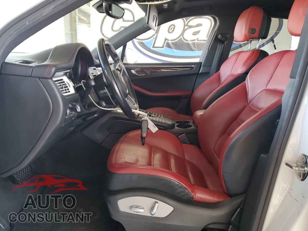 PORSCHE MACAN 2017 - WP1AG2A51HLB52402