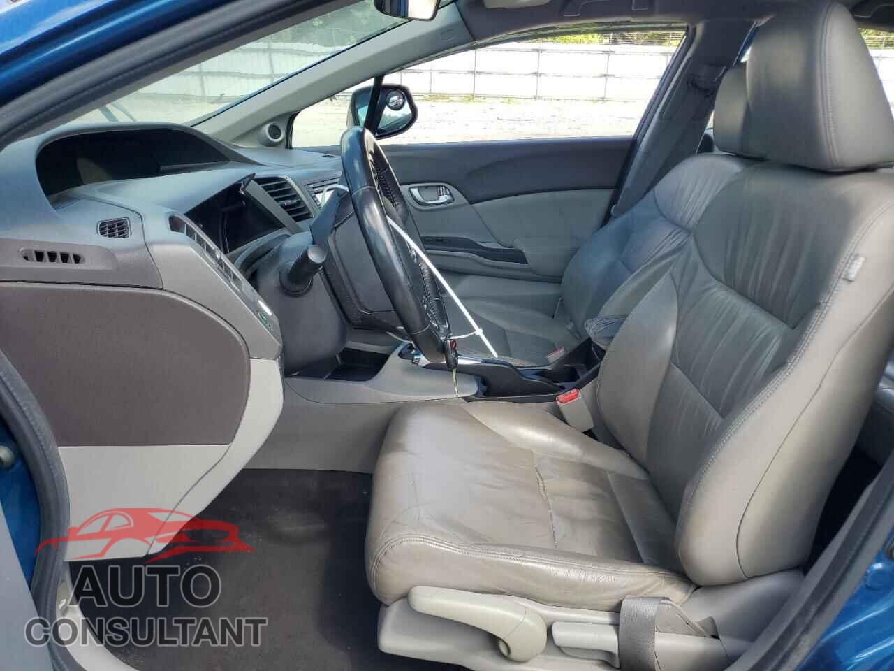 HONDA CIVIC 2012 - 2HGFB2F95CH567621