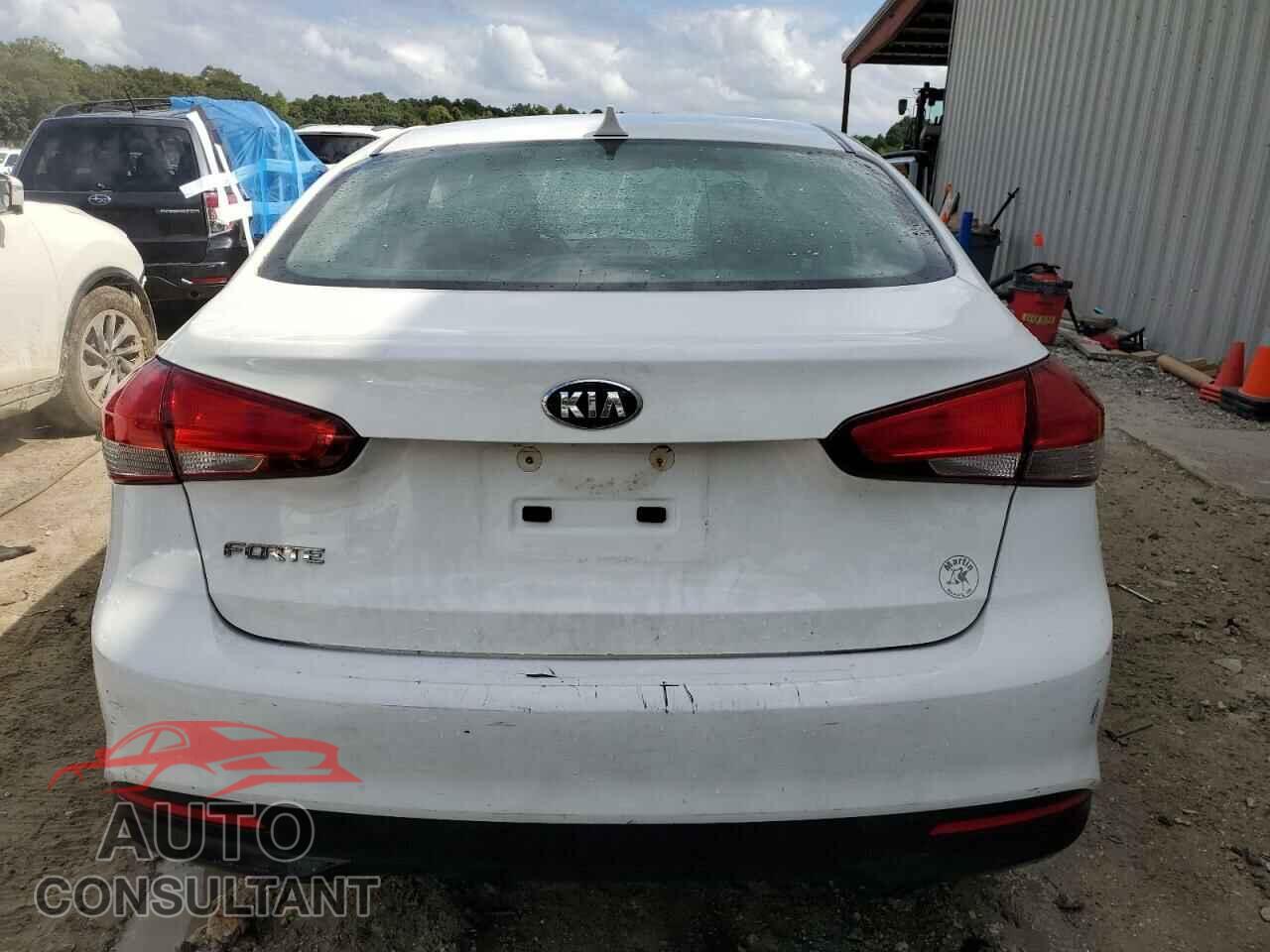 KIA FORTE 2017 - 3KPFK4A77HE145093