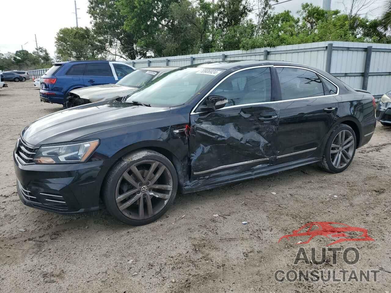 VOLKSWAGEN PASSAT 2017 - 1VWDT7A32HC051615