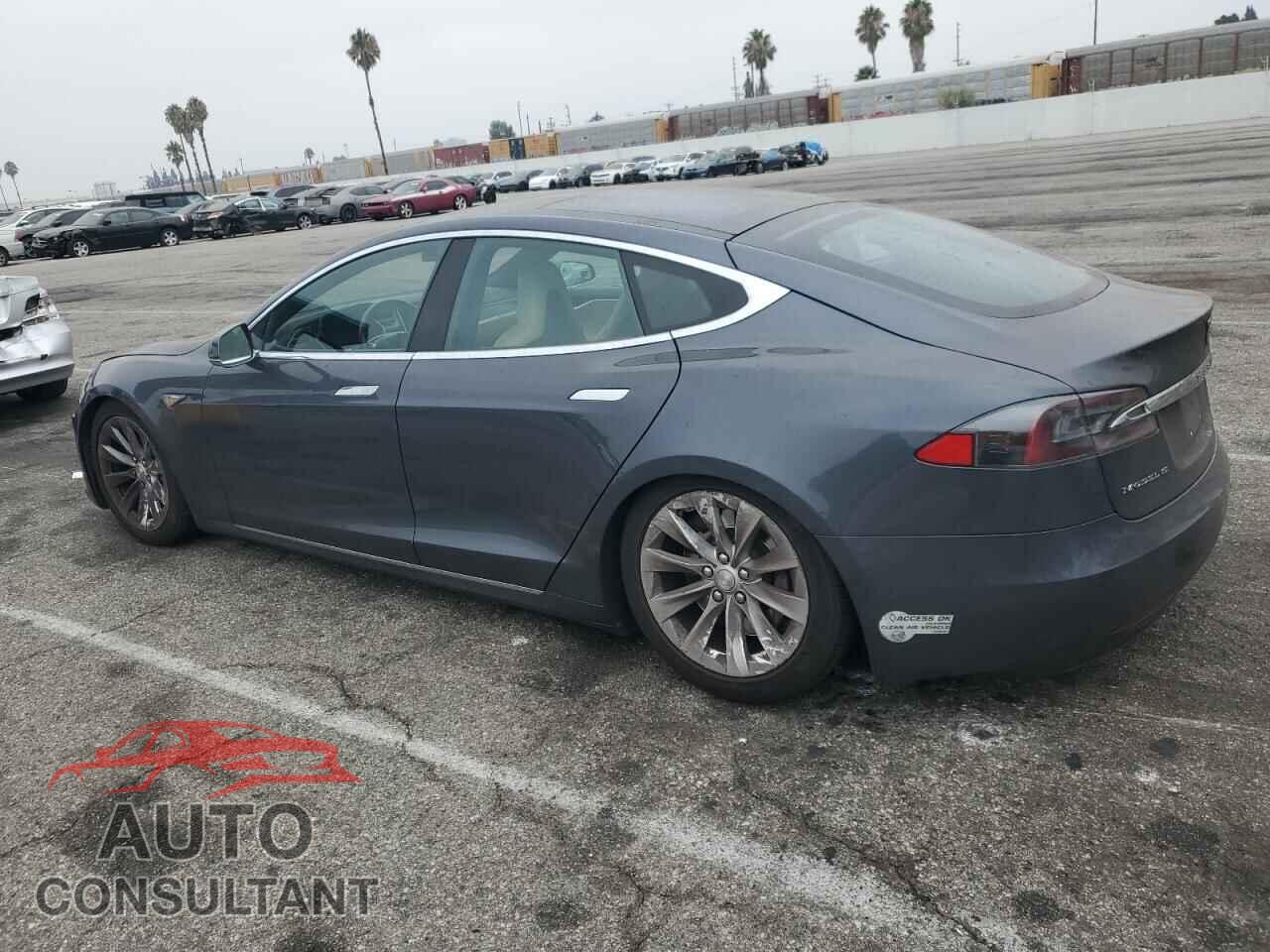 TESLA MODEL S 2016 - 5YJSA1E29GF152201