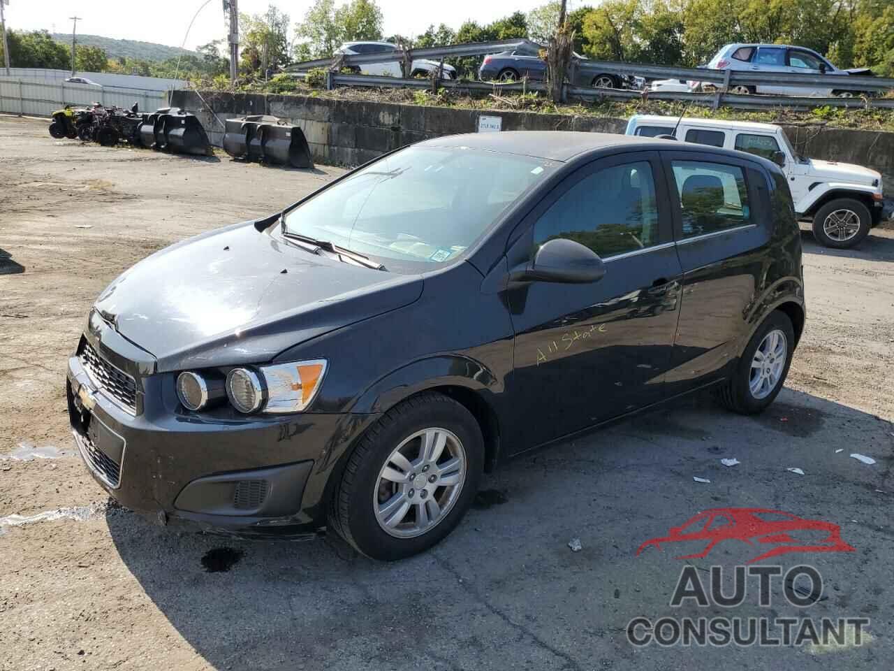 CHEVROLET SONIC 2016 - 1G1JC6SG6G4158962