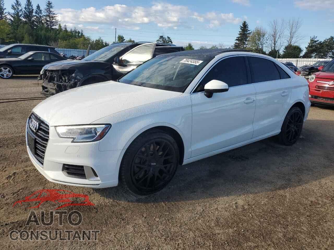 AUDI A3 2020 - WAUBEGFF0LA044347