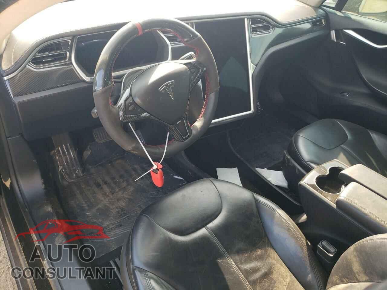 TESLA MODEL S 2013 - 5YJSA1AC5DFP10748