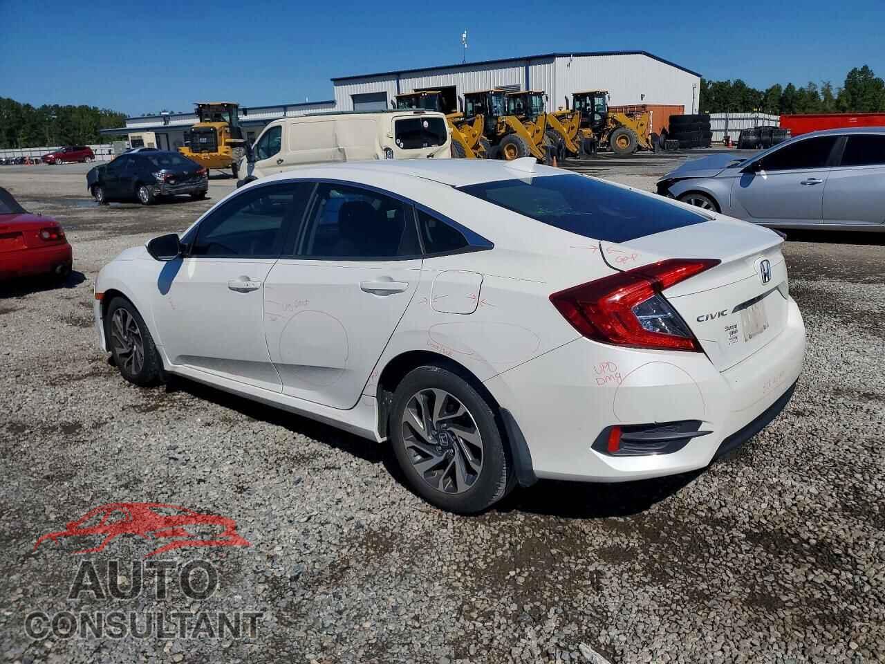 HONDA CIVIC 2018 - 19XFC2F78JE038845