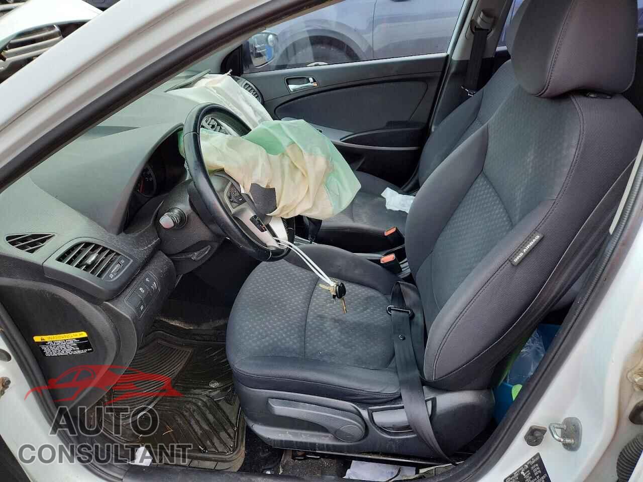 HYUNDAI ACCENT 2014 - KMHCU5AE5EU196571