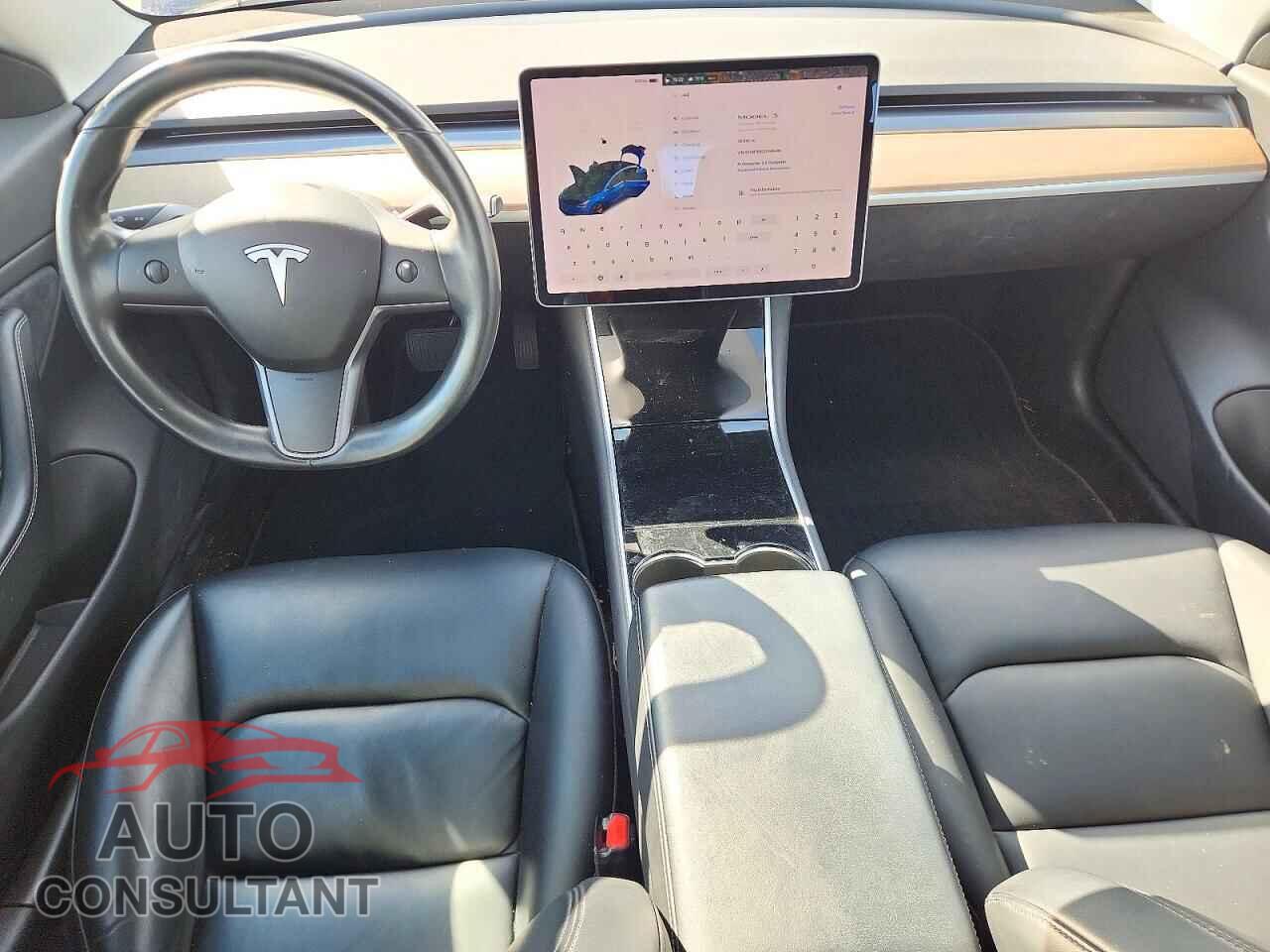TESLA MODEL 3 2018 - 5YJ3E1EB2JF146496