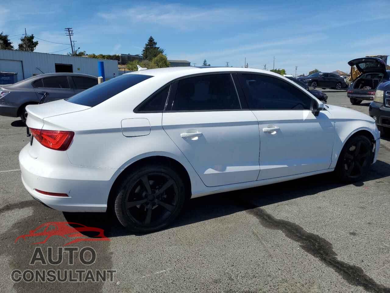 AUDI A3 2016 - WAUA7GFF2G1011197