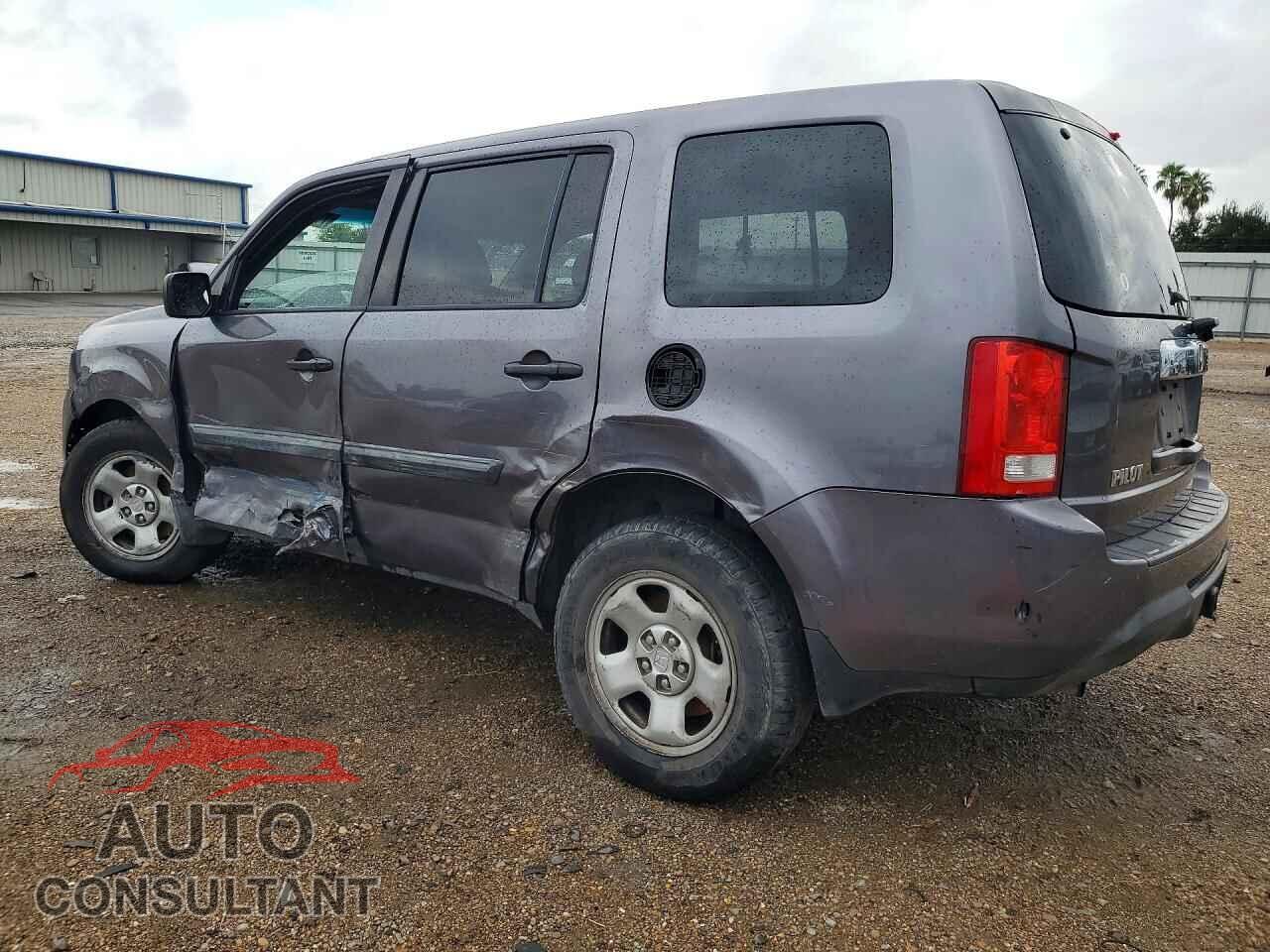 HONDA PILOT 2015 - 5FNYF3H20FB025547