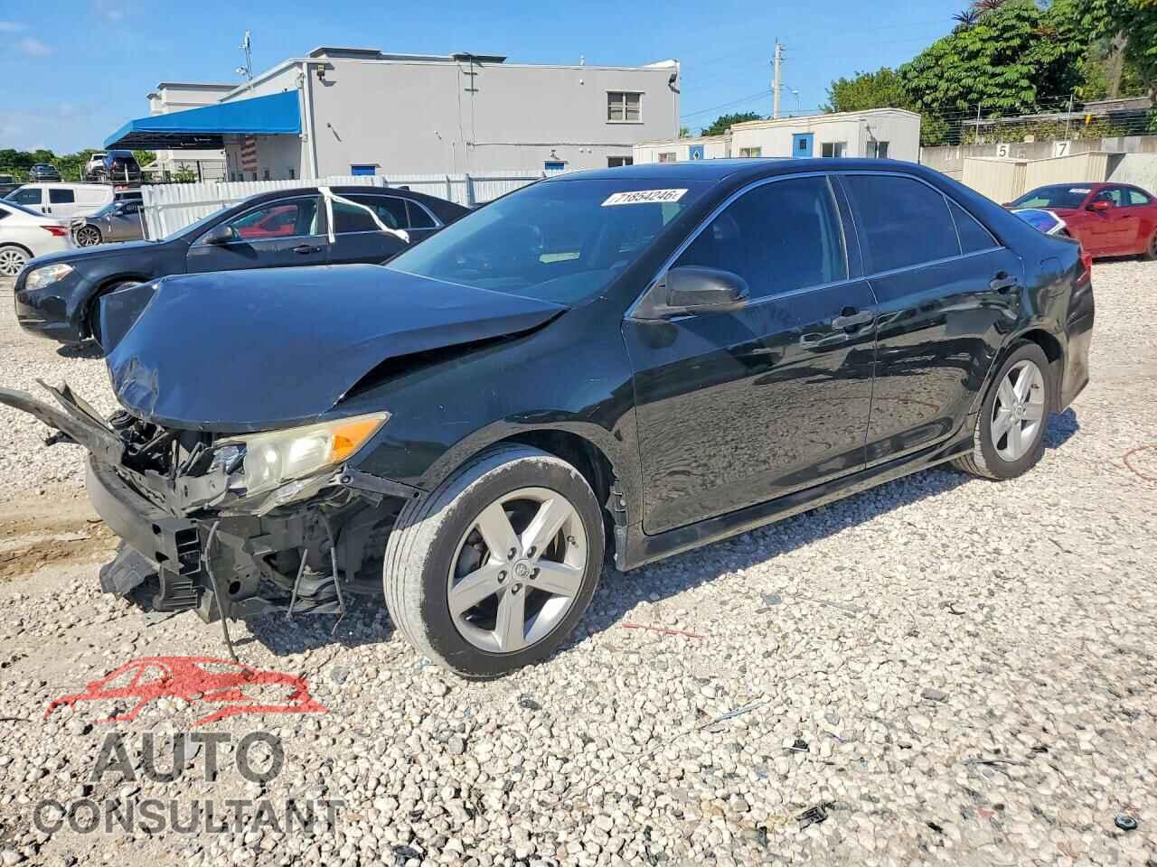 TOYOTA CAMRY 2013 - 4T1BF1FK8DU671688