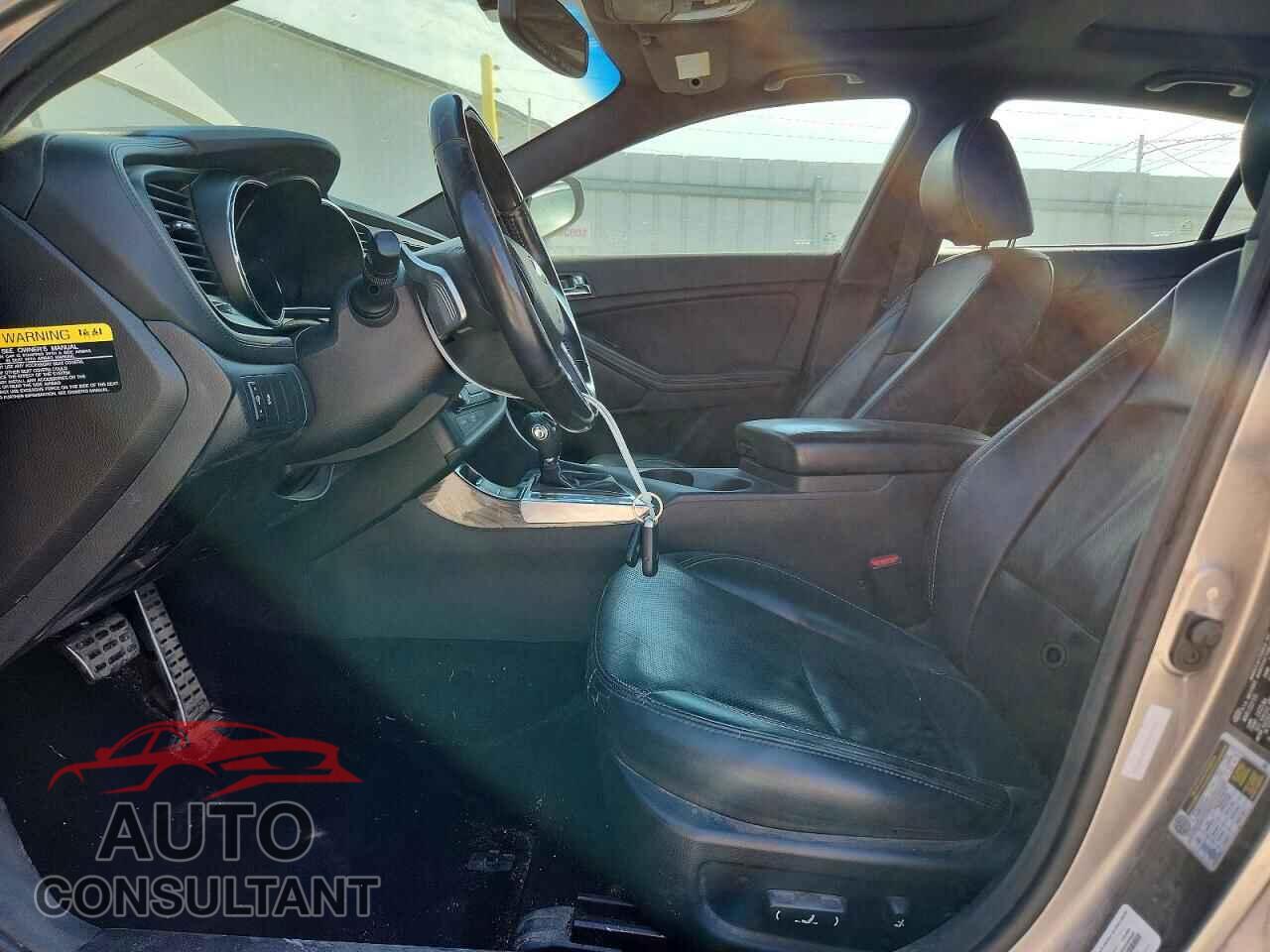 KIA OPTIMA 2013 - 5XXGR4A69DG199200