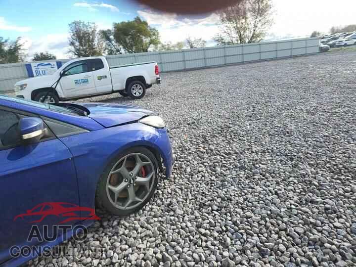 FORD FOCUS 2014 - 1FADP3L9XEL404475