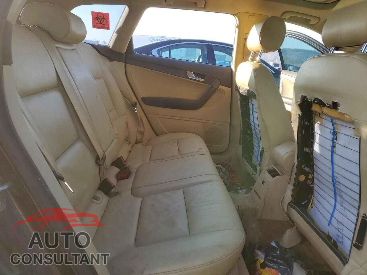 AUDI A3 2010 - WAUBJAFM5AA044607