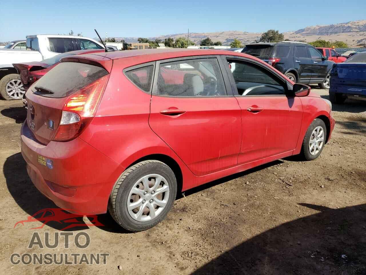 HYUNDAI ACCENT 2013 - KMHCT5AE5DU136498