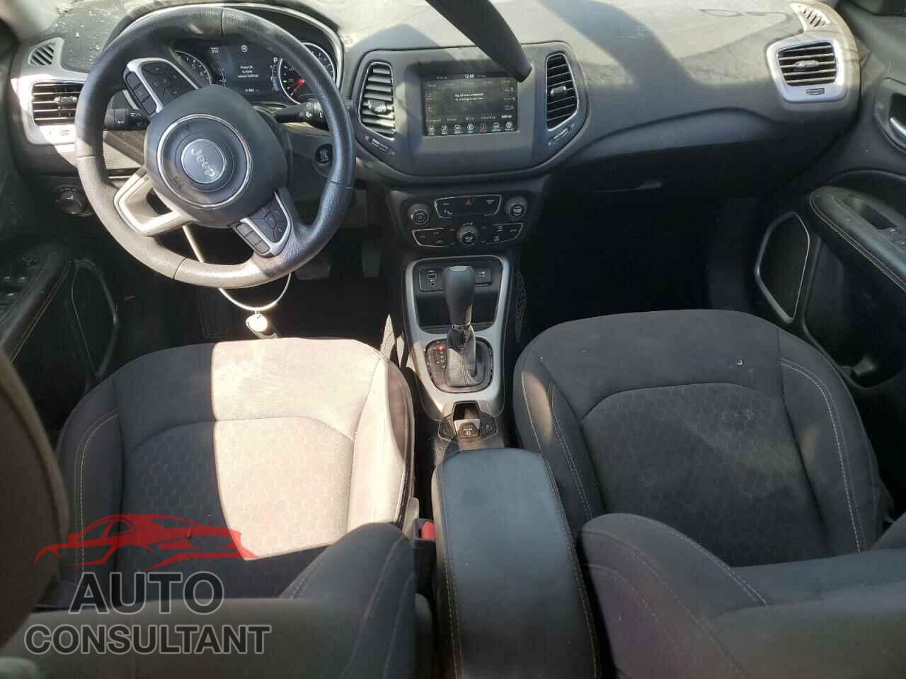 JEEP COMPASS 2019 - 3C4NJCAB1KT773425