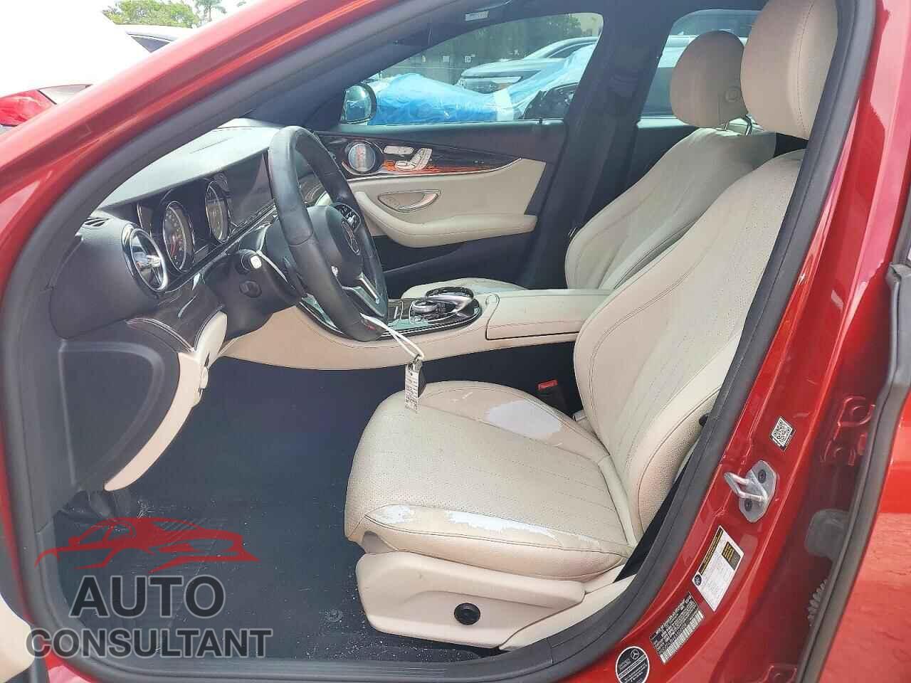MERCEDES-BENZ E-CLASS 2019 - WDDZF4JB4KA508908