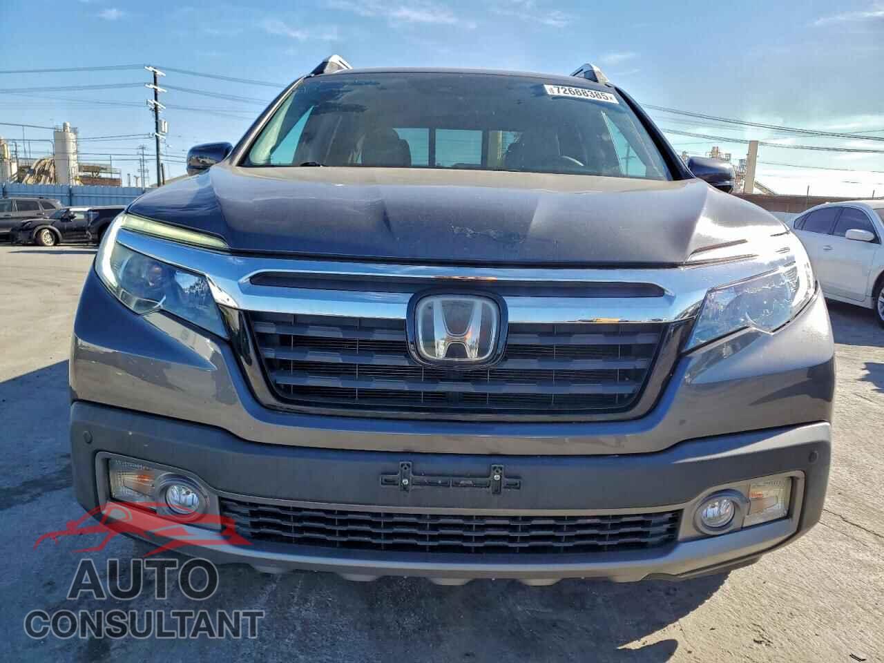 HONDA RIDGELINE 2018 - 5FPYK3F74JB015548