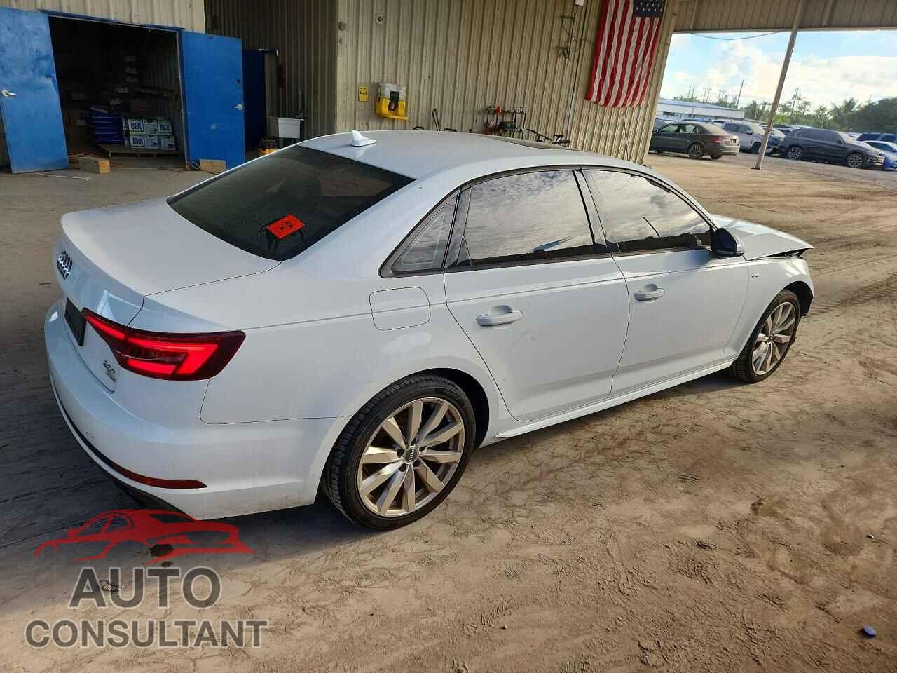 AUDI A4 2018 - WAUKMAF43JA080075
