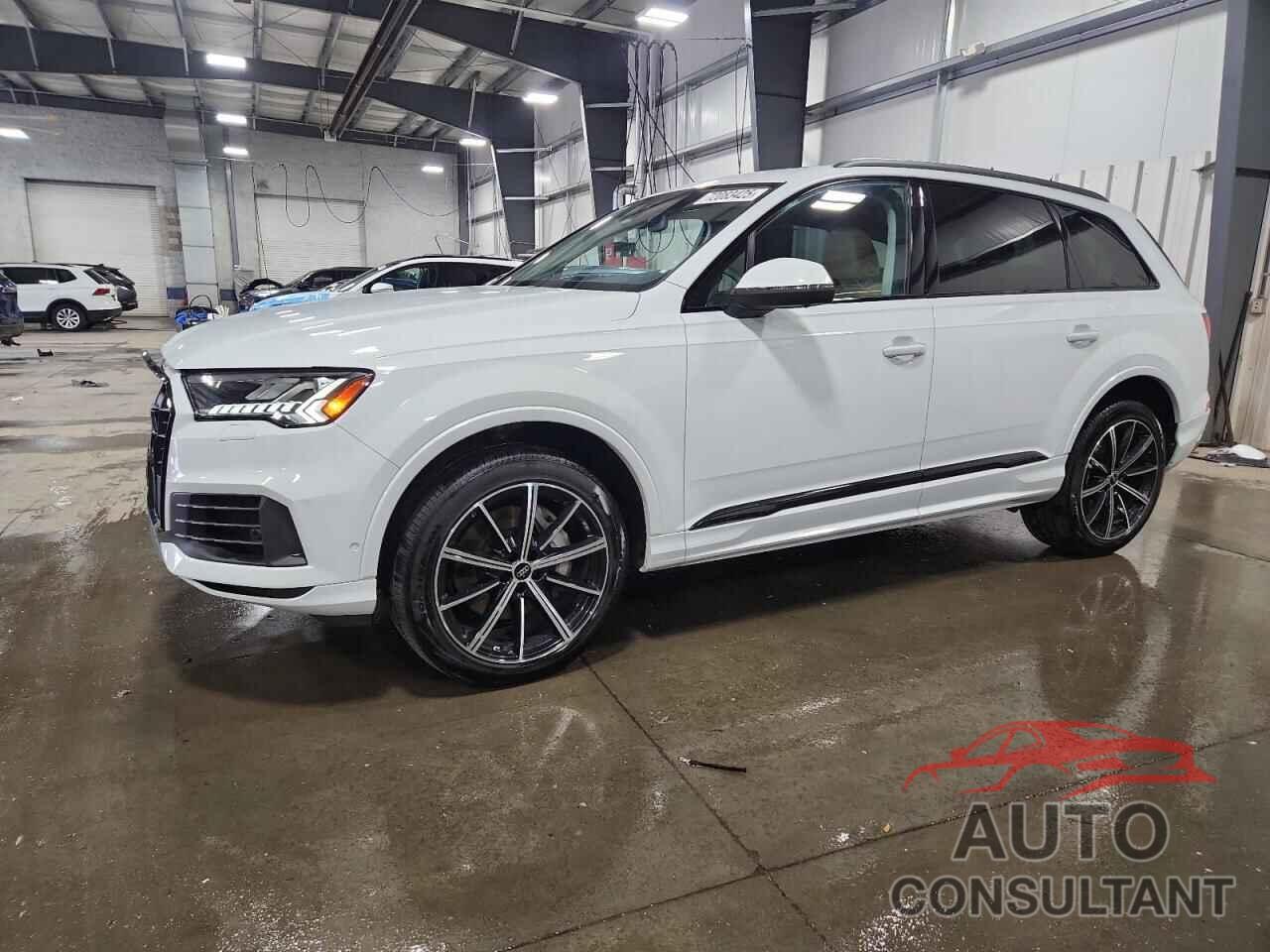 AUDI Q7 2024 - WA1LXBF77RD006757