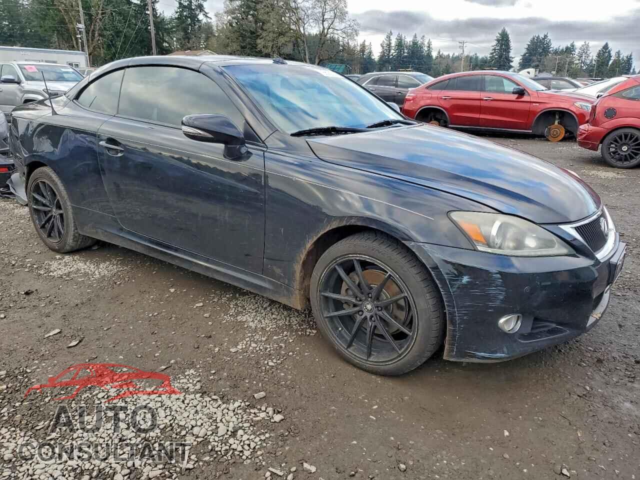 LEXUS IS 2011 - JTHFF2C29B2519782