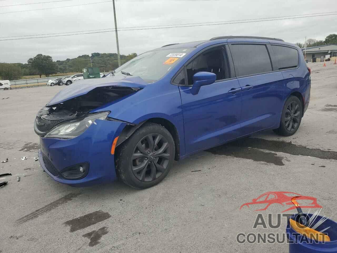 CHRYSLER PACIFICA 2018 - 2C4RC1BG1JR227056