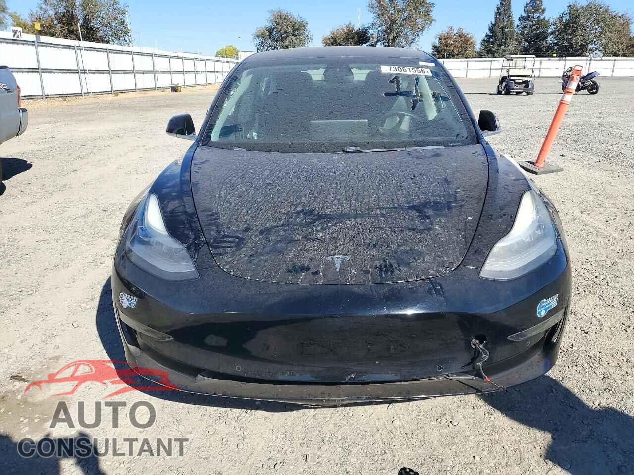 TESLA MODEL 3 2018 - 5YJ3E1EAXJF040658