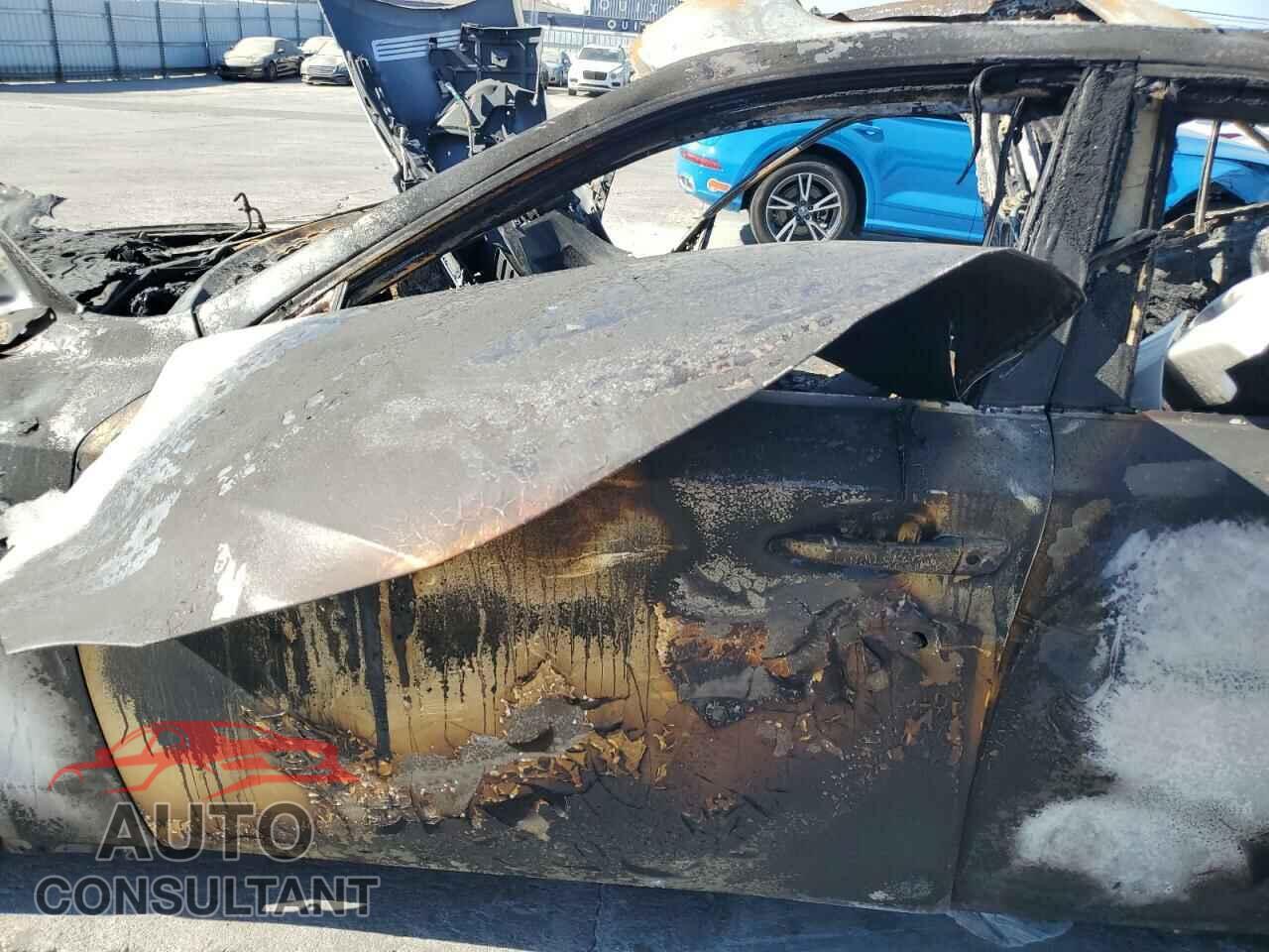 LEXUS IS 2017 - JTHBA1D22H5041265