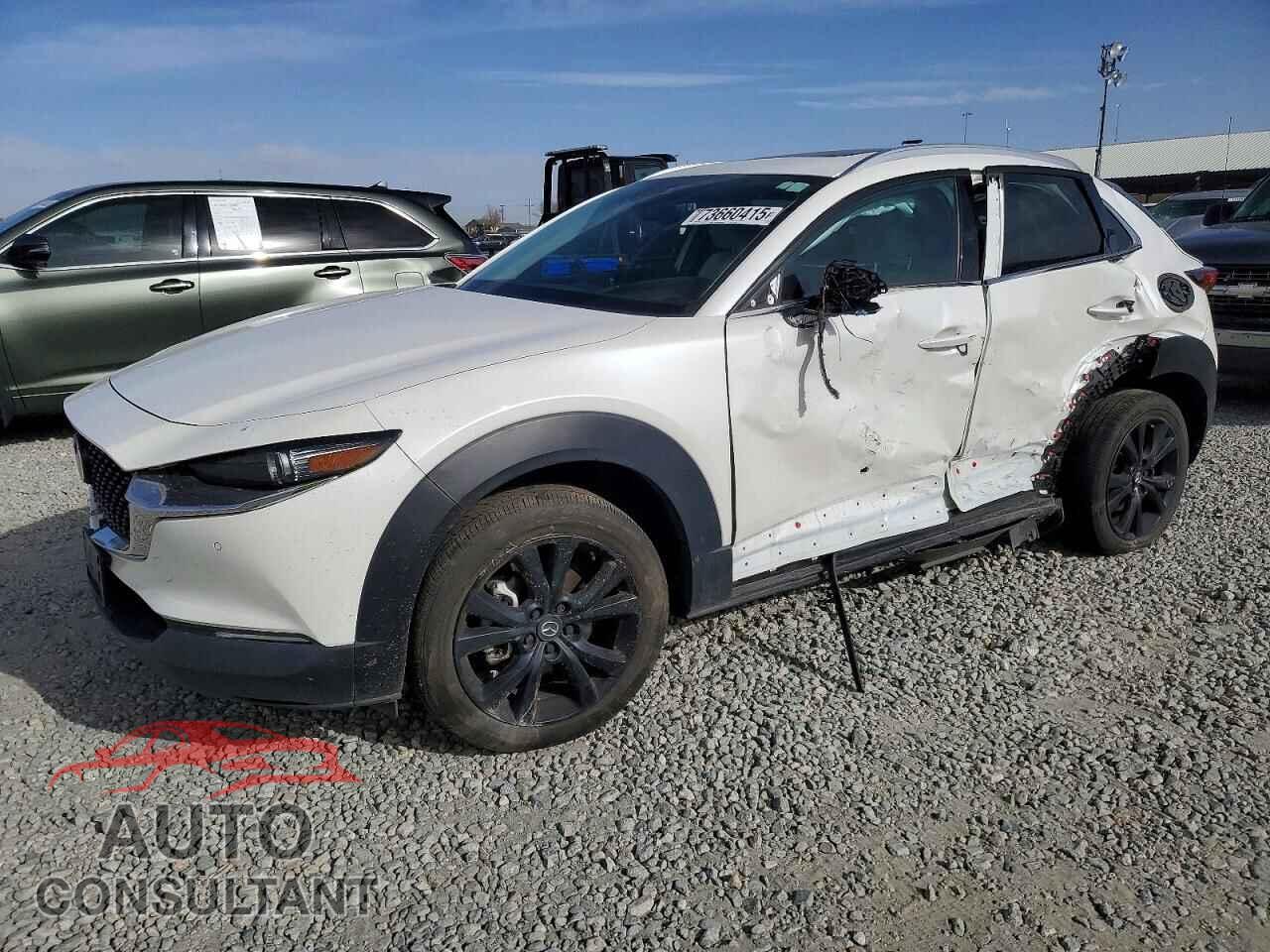MAZDA CX30 2023 - 3MVDMBEY0PM572255