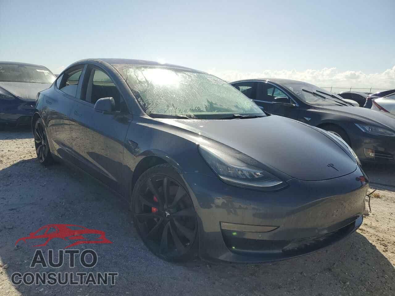 TESLA MODEL 3 2018 - 5YJ3E1EB4JF082915