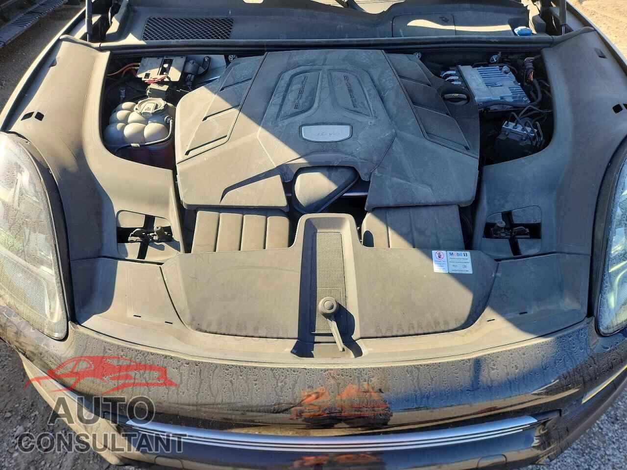 PORSCHE CAYENNE 2019 - WP1AA2AY5KDA03830