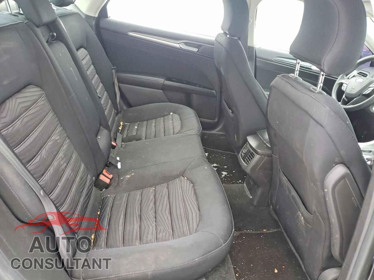 FORD FUSION 2016 - 3FA6P0H71GR121871