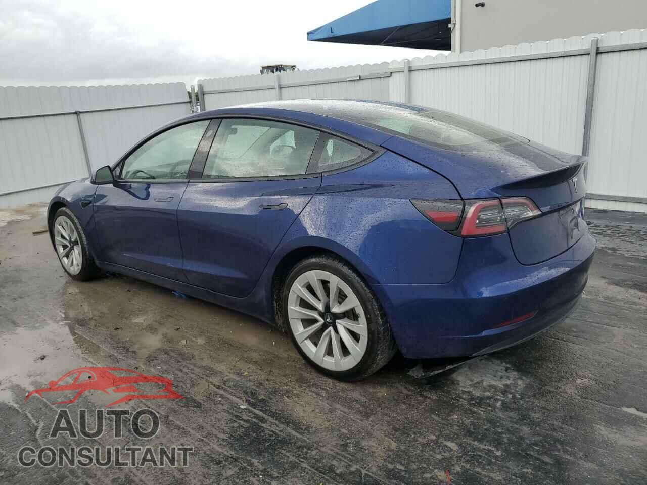 TESLA MODEL 3 2022 - 5YJ3E1EA3NF369871