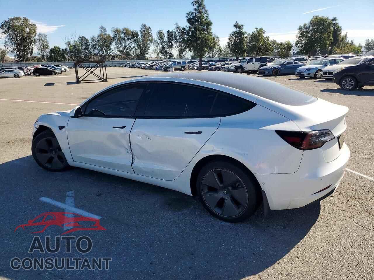 TESLA MODEL 3 2022 - 5YJ3E1EB9NF163723