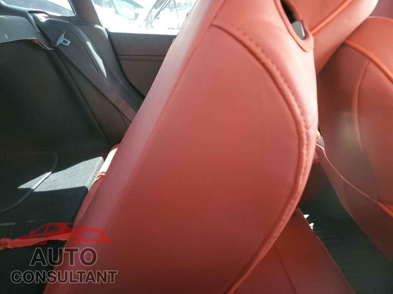 TESLA MODEL 3 2022 - 5YJ3E1EBXNF287404