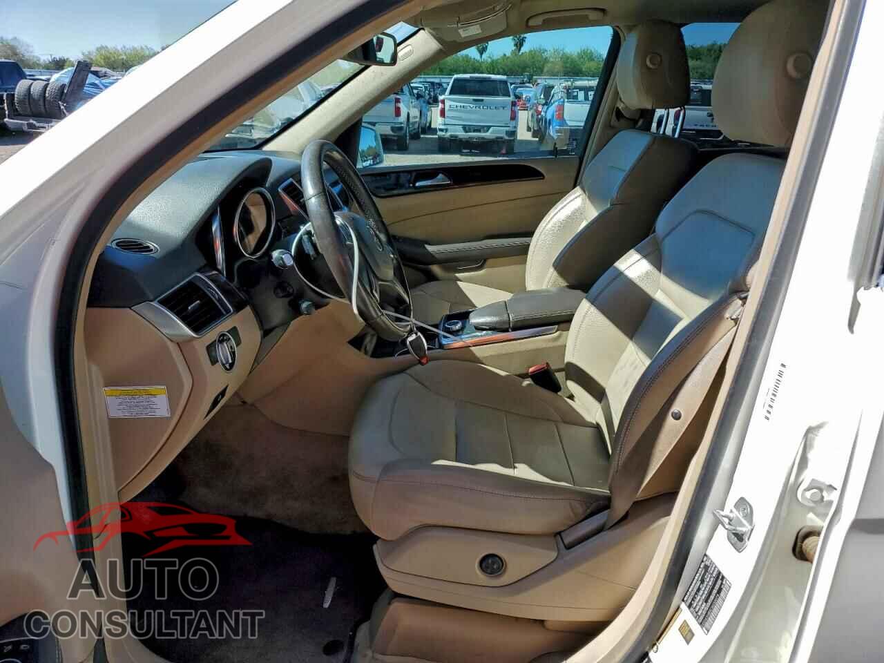 MERCEDES-BENZ M-CLASS 2012 - 4JGDA5HB5CA032079