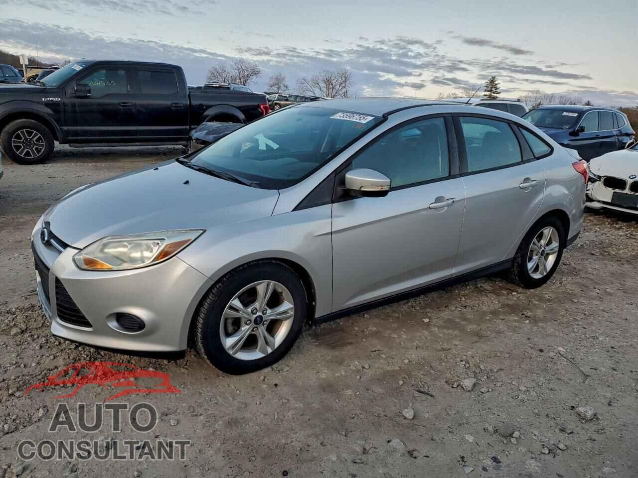 FORD FOCUS 2014 - 1FADP3F25EL140421
