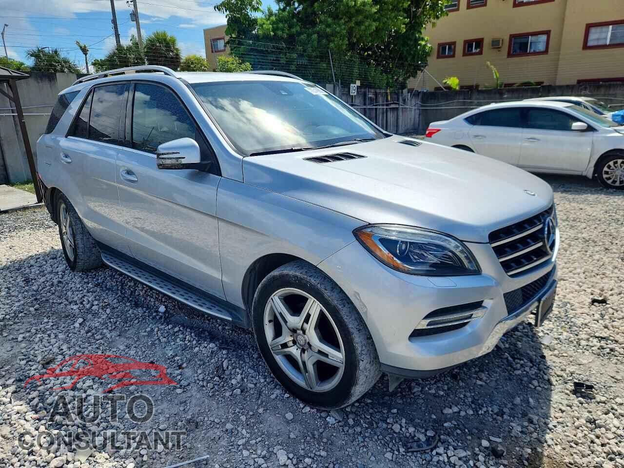 MERCEDES-BENZ M-CLASS 2013 - 4JGDA5JB2DA171467