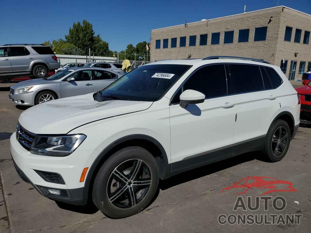 VOLKSWAGEN TIGUAN 2019 - 3VV2B7AX7KM022330