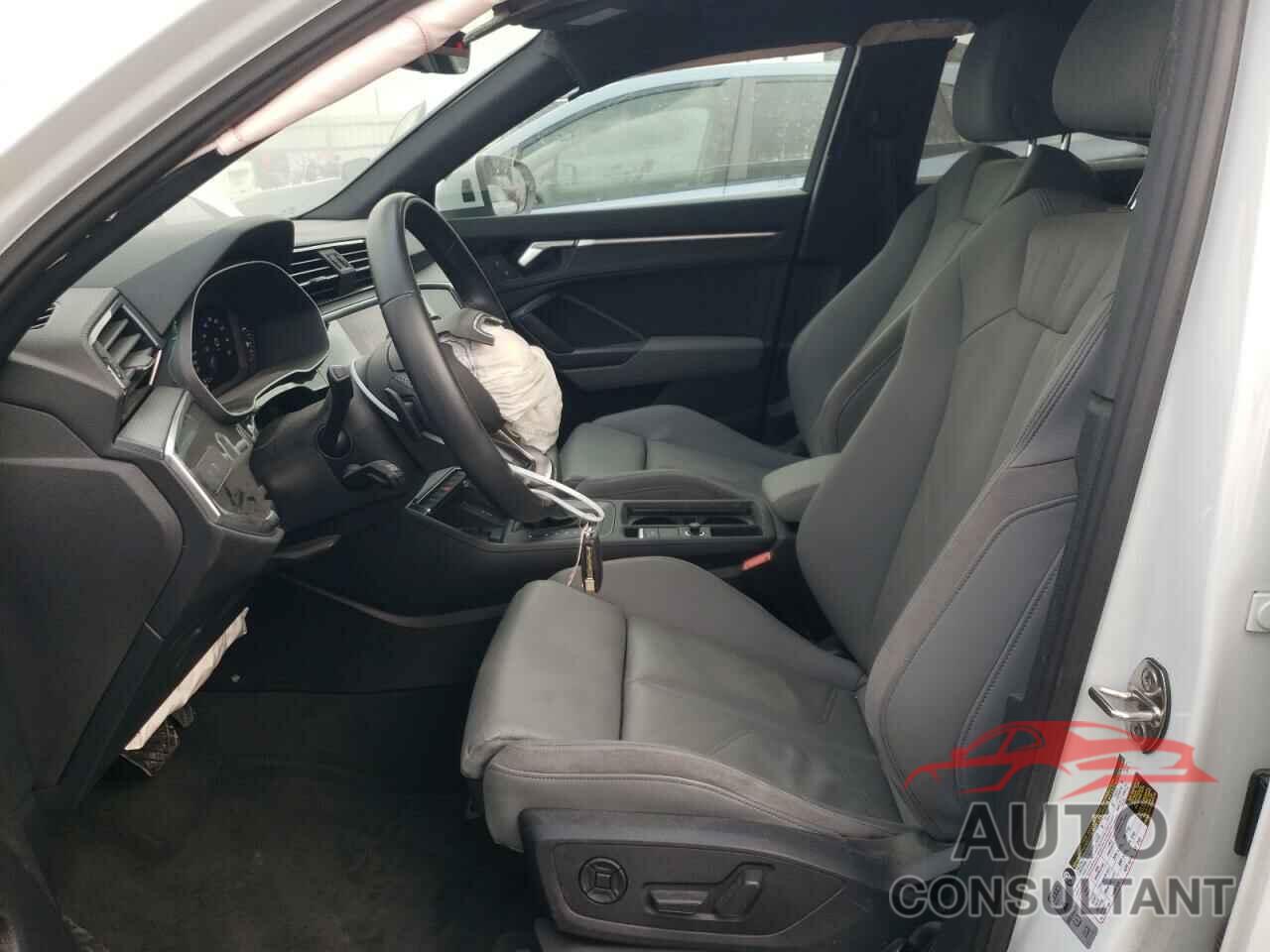 AUDI Q3 2020 - WA1EEDF34L1079908