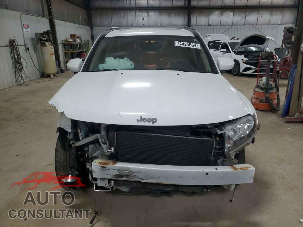JEEP COMPASS 2016 - 1C4NJDEB8GD770468