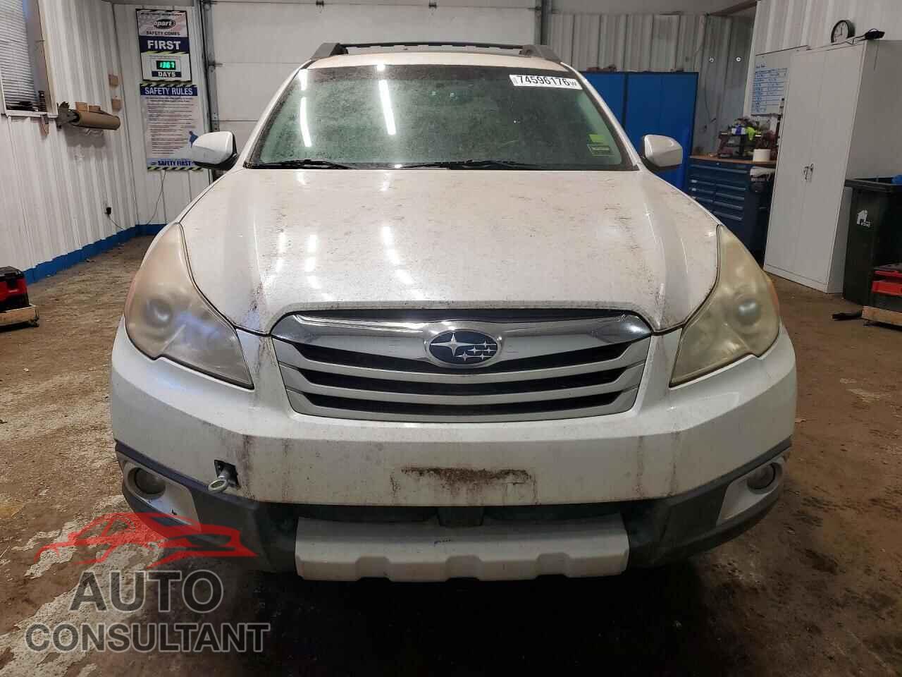 SUBARU OUTBACK 2011 - 4S4BRBLC9B3385927