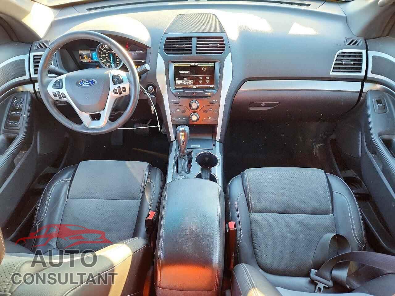 FORD EXPLORER 2015 - 1FM5K8D85FGA34042