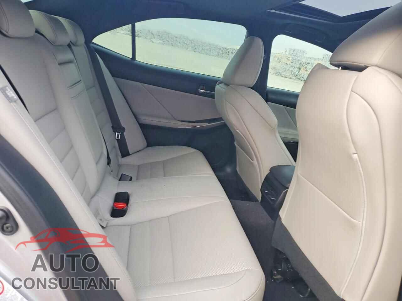 LEXUS IS 2015 - JTHBF1D25F5076350