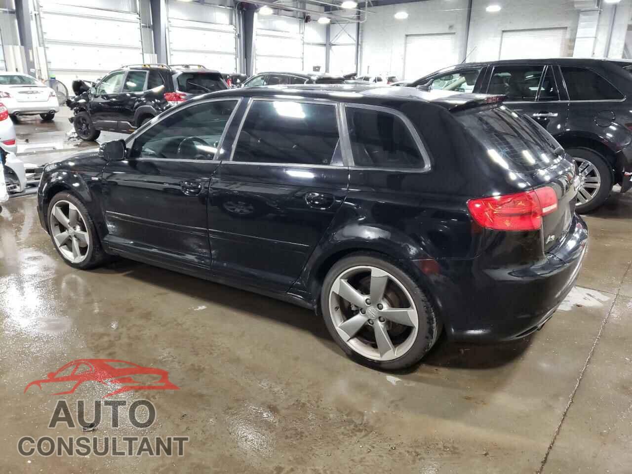 AUDI A3 2011 - WAUKJAFM2BA027152