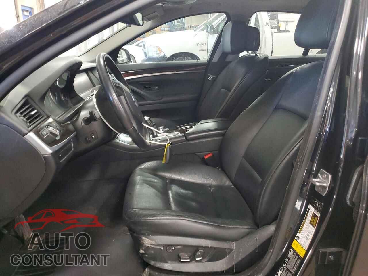 BMW 5 SERIES 2013 - WBAFU7C57DDU70584