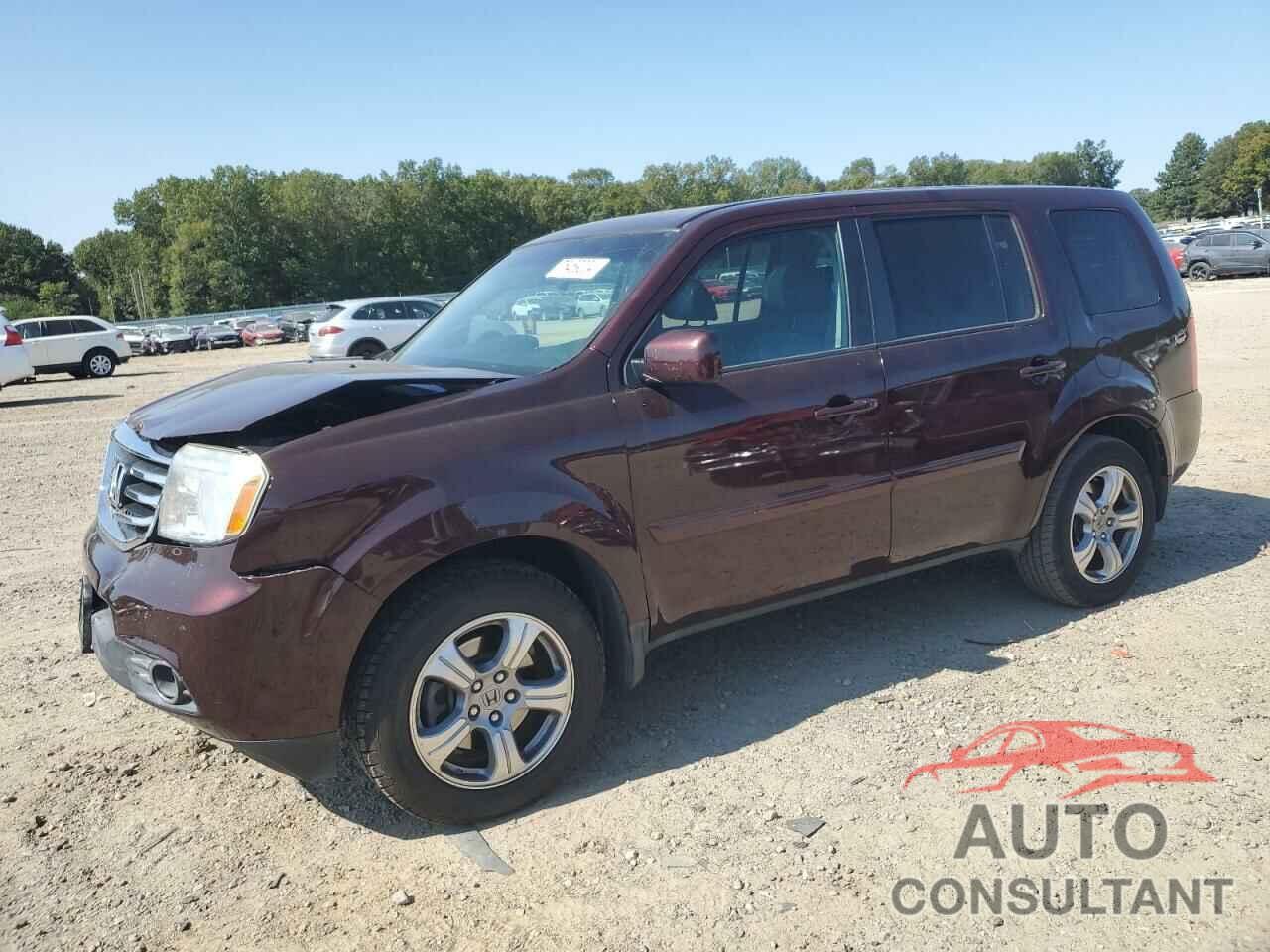 HONDA PILOT 2013 - 5FNYF3H50DB004883