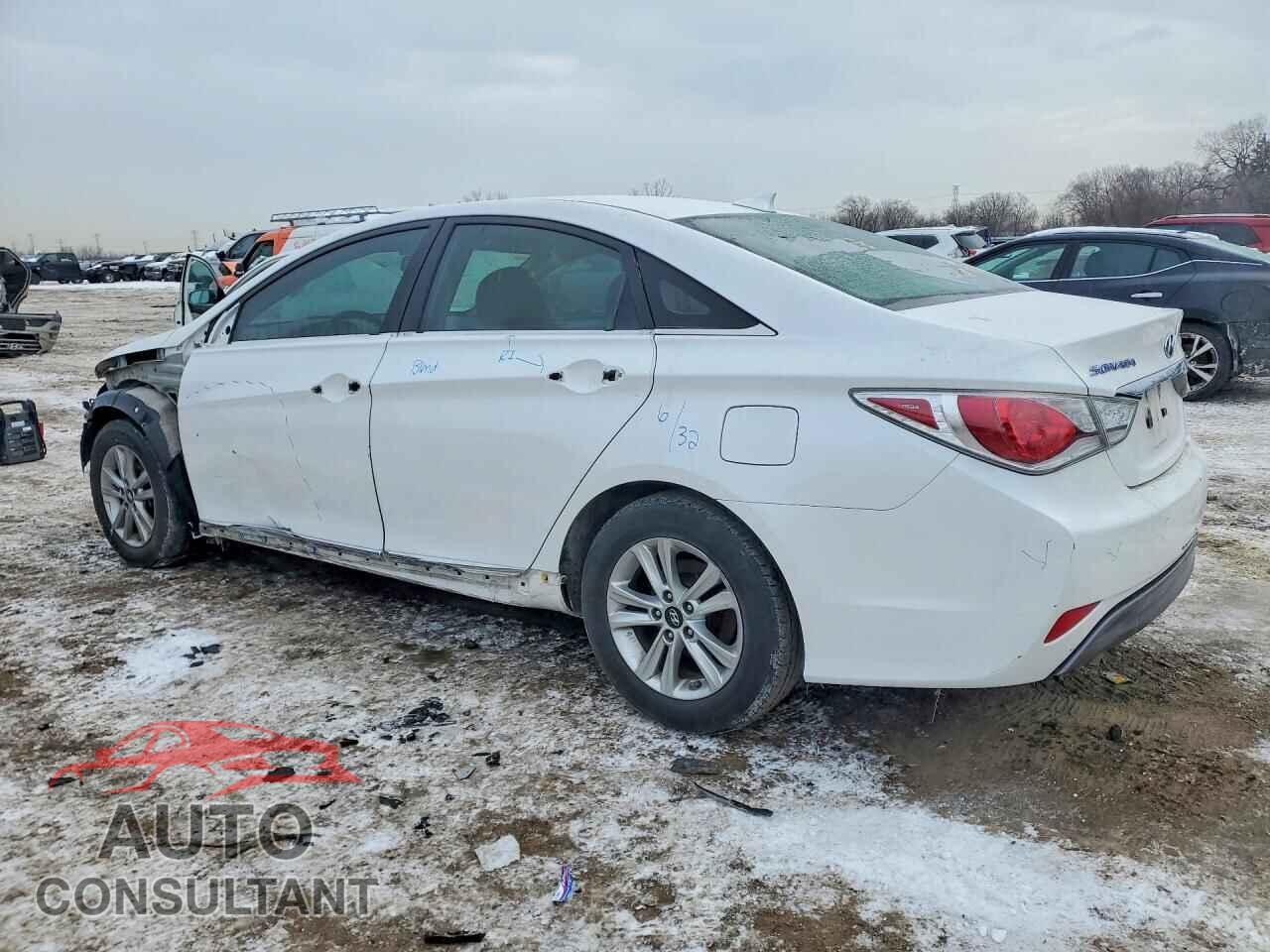 HYUNDAI SONATA 2015 - KMHEC4A41FA139638