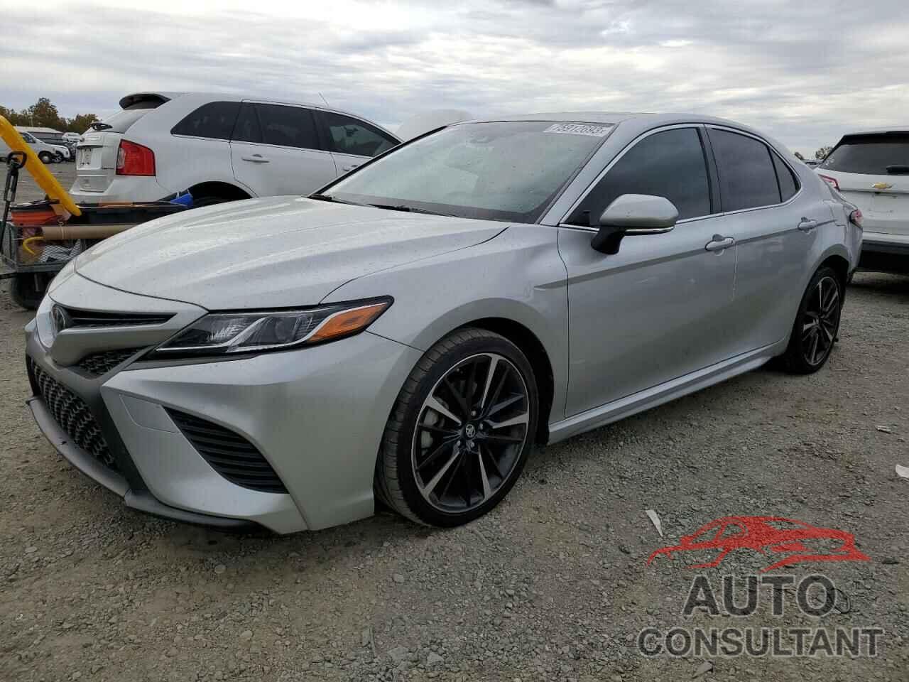 TOYOTA CAMRY 2018 - JTNB11HK6J3016734